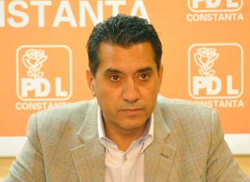 Chiru: „Îl aştept pe Mazăre să discutăm problemele Constanţei. Invitaţia e valabilă şi după campanie”